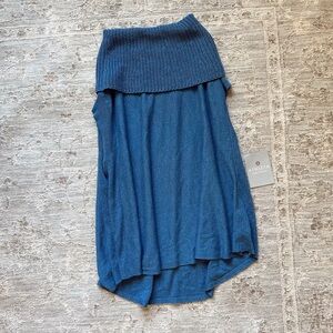 Athleta Kennewick Cowl Turtle Neck Sleeveless Blue Oversized Sweater Swing Top